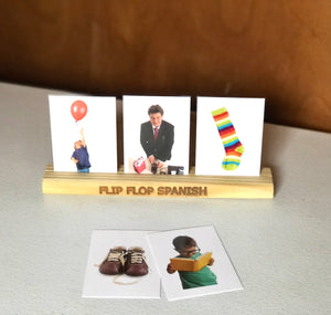 Wooden Flash Card Stand